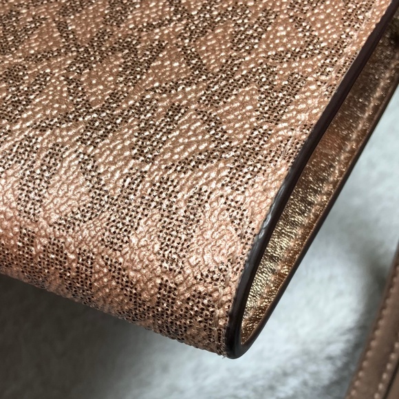 Michael Kors Jet Set Travel Large Double Zip Wristlet - Picture 12 of 16